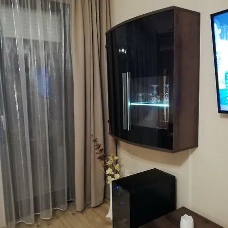 Wolf Apartment